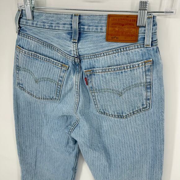Women's 501 Levi's '81 Striped Denim High Rise Tapered Leg Mom Jeans A46990006 - Picture 9 of 11